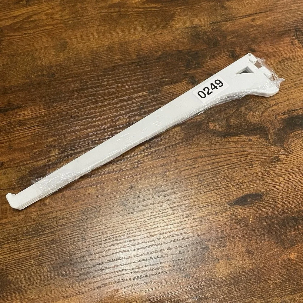 ✅(4) White Shelf Brackets 12.6